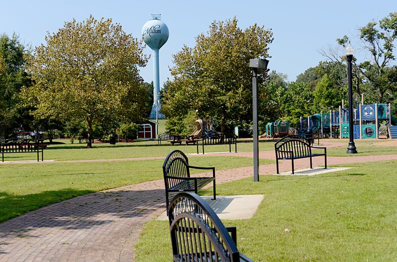 Women s Club of Milton donates playground equipment Cape Gazette